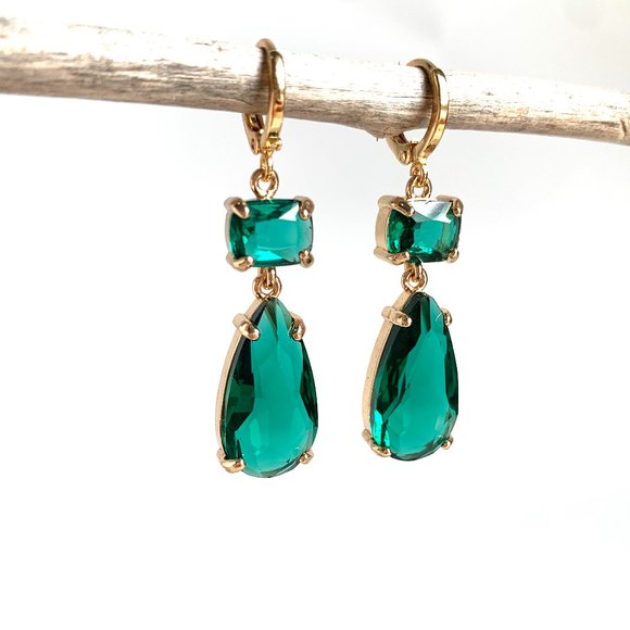 Emerald Glass double drop prong set stone Earrings ~NWT - Picture 9 of 14